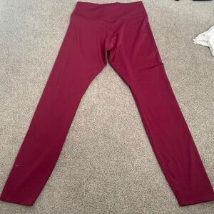 Nike maroon leggings